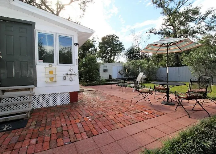 Holiday home Navy Point Bungalow Pensacola