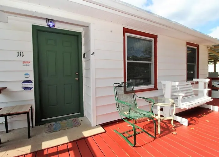 Holiday home Navy Point Bungalow Pensacola